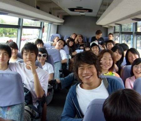 ACOL English School Gold coast Study Tour bus excursion 