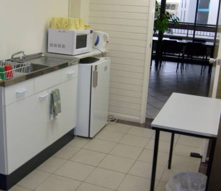 Student Kitchen 2A at AICOL english School