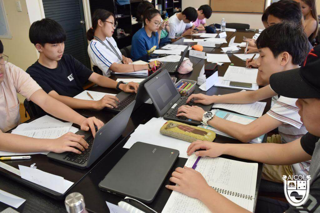 Students who chose AICOL high school English Course to Study in Australia